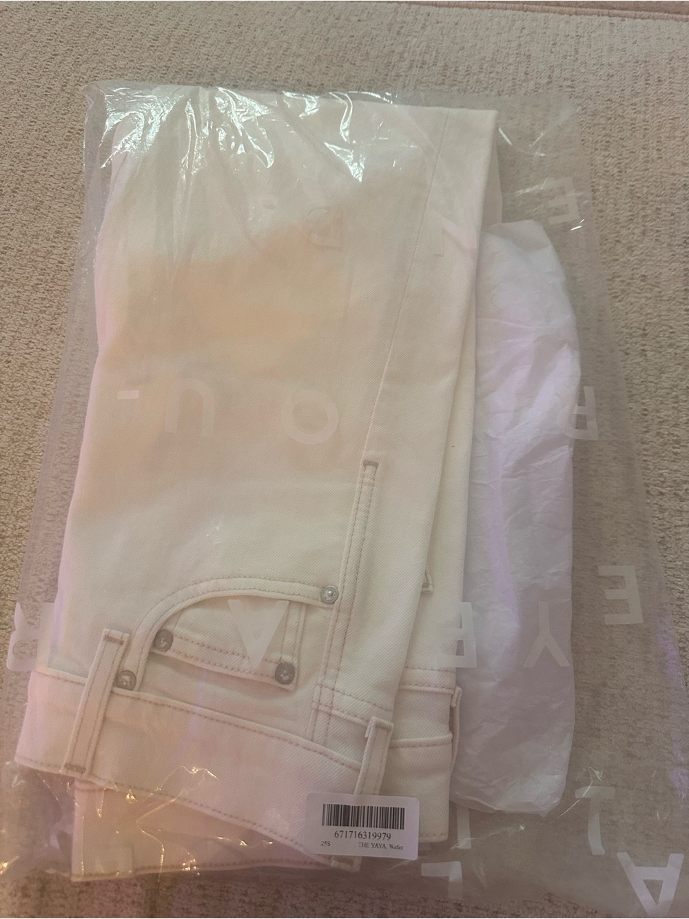 AYR YAYA Cream Straight-Leg Women's Jeans - Picture 5 of 7